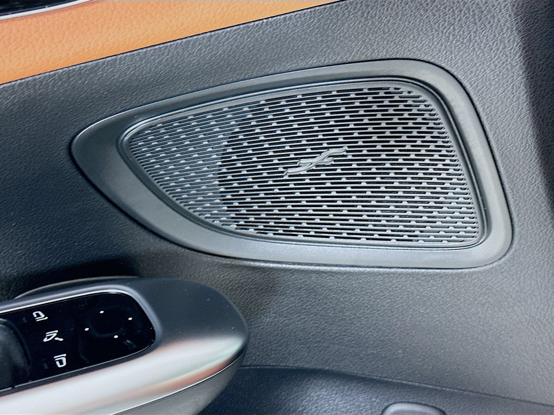 Certified 2023 Mercedes-Benz C 300 Sedan image 19