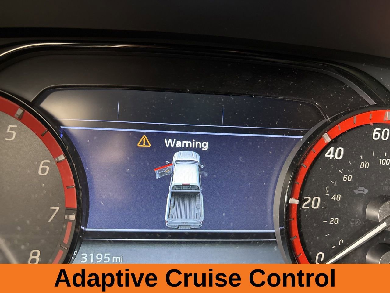 Used 2025 Nissan Frontier PRO-4X w/ Pro Convenience Package image 13