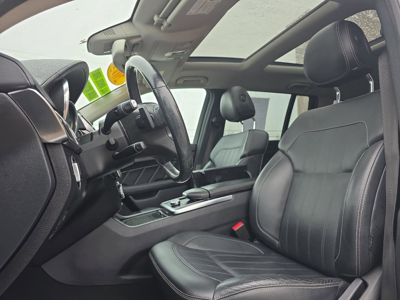 Used 2015 Mercedes-Benz GL 450 4MATIC image 11