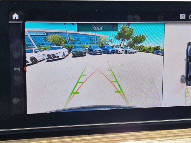 Used 2021 BMW 530i w/ M Sport Package RWD image 14