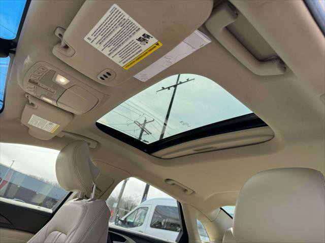 Used 2019 Lincoln MKZ Reserve AWD/4WD image 21