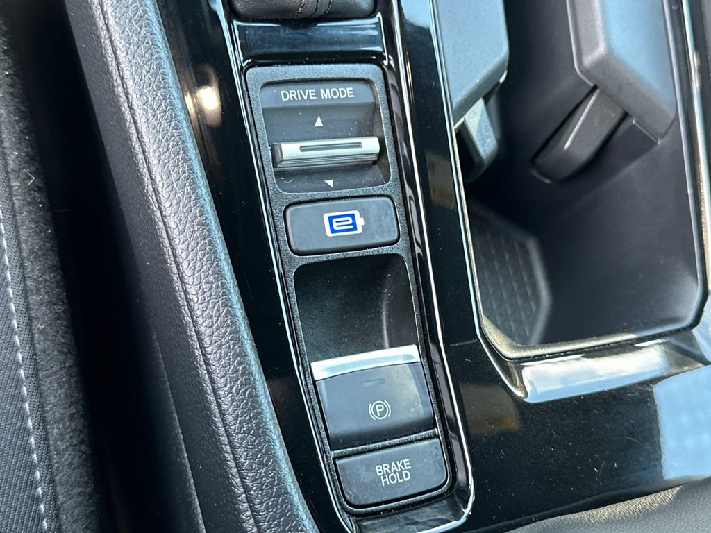 Used 2023 Honda Accord Sport image 28