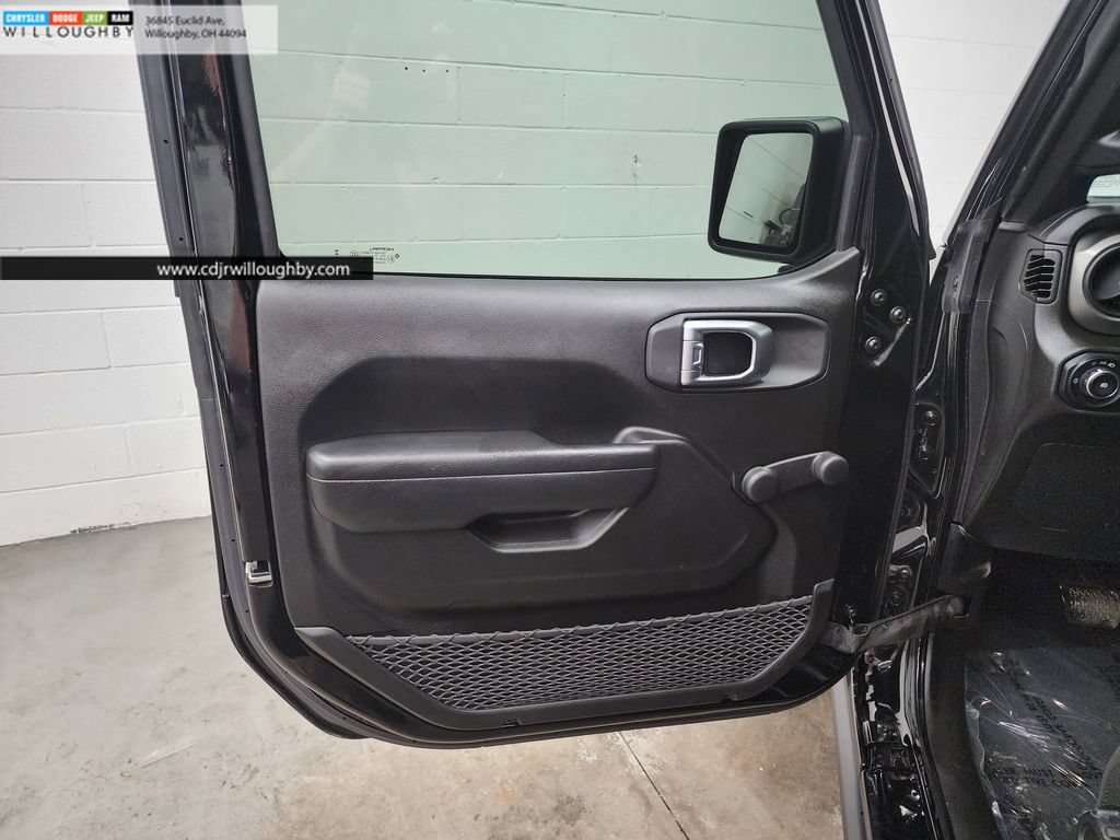 Used 2023 Jeep Wrangler Unlimited Sport AWD/4WD image 9