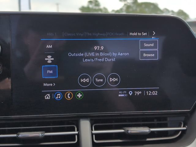 Used 2024 Chevrolet Trax LS image 17