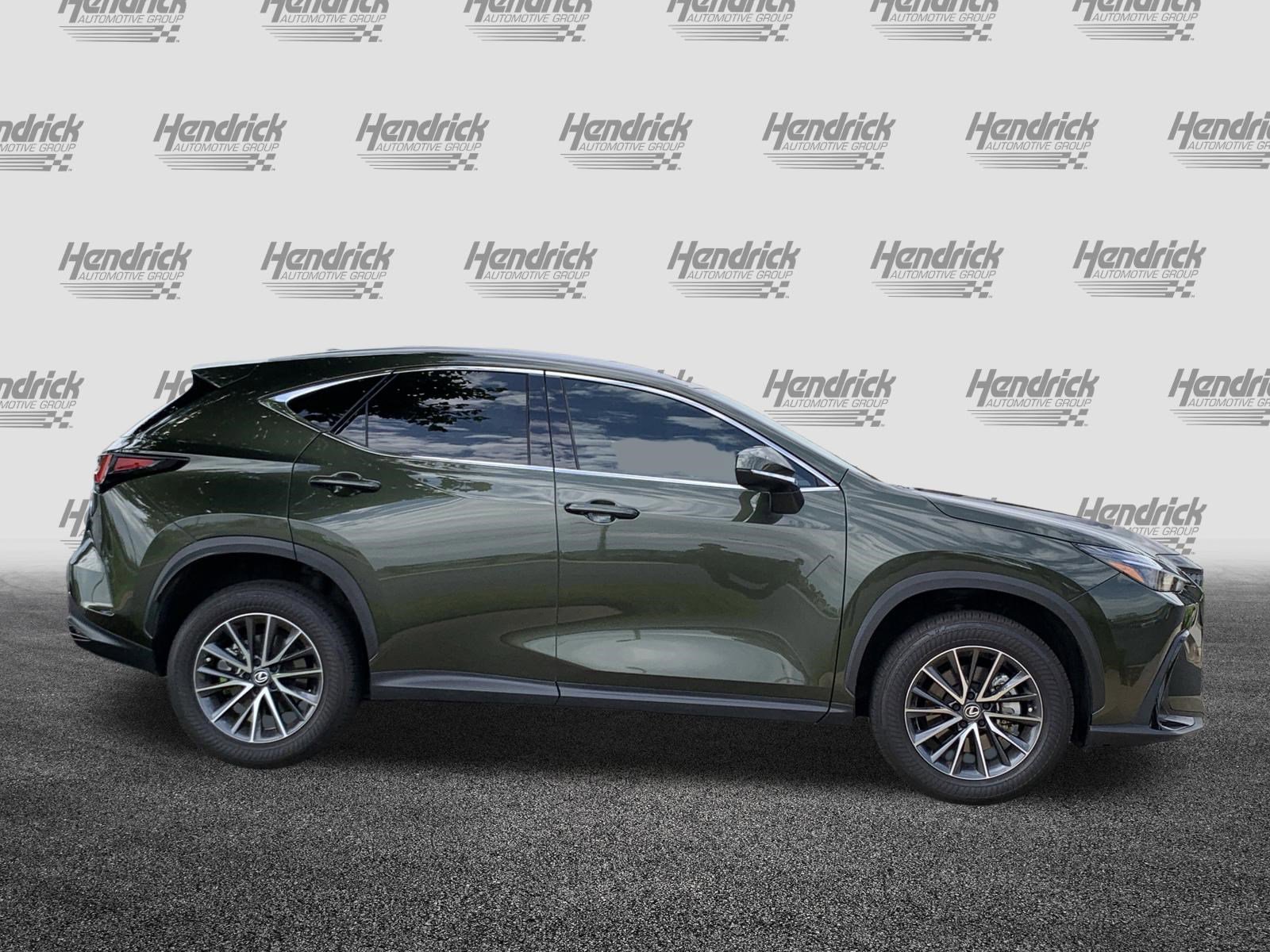 Used 2025 Lexus NX 250 FWD w/ Towing Package (2000 Lbs) image 11