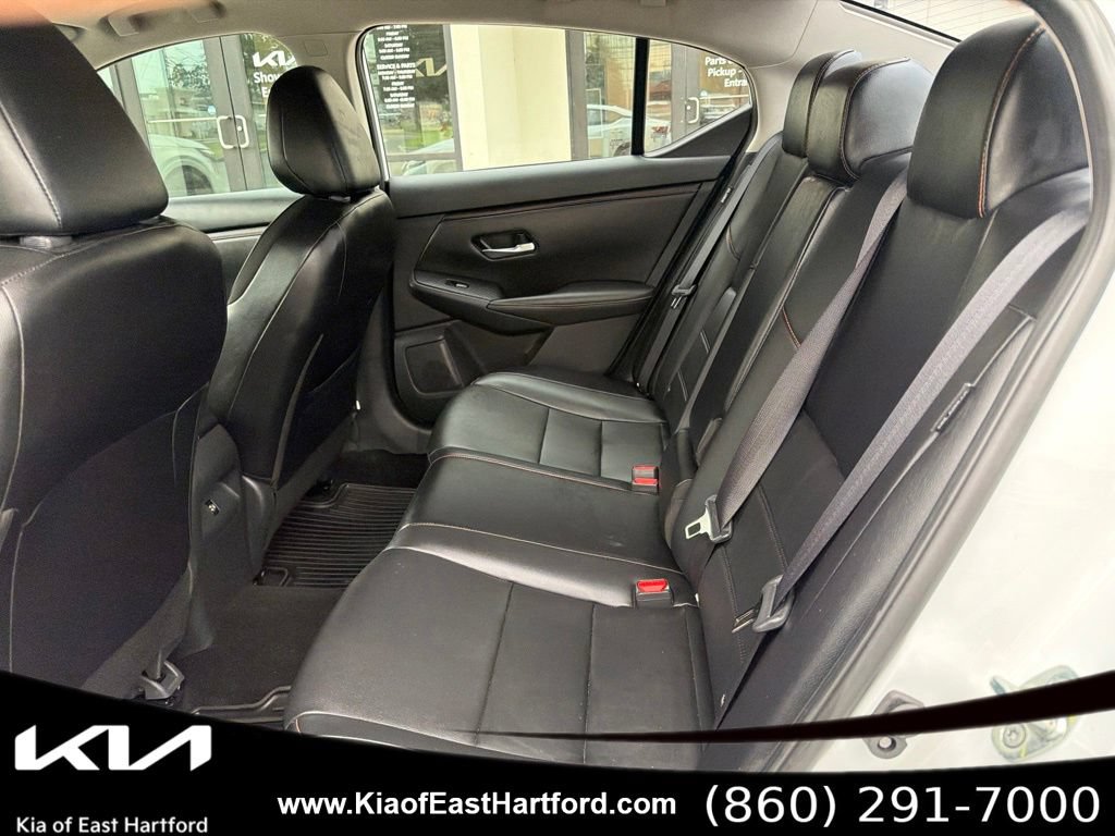 Used 2023 Nissan Sentra SR w/ SR Premium Package FWD image 19