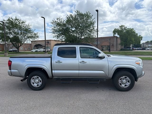 Certified 2023 Toyota Tacoma SR AWD/4WD image 9