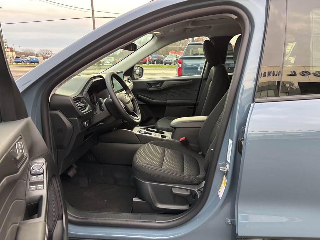 New 2026 Ford Escape Active w/ Tech Pack #1 image 9