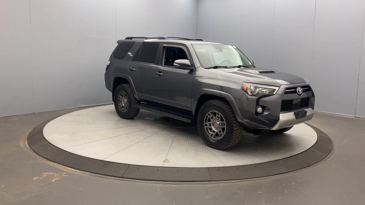 Used 2020 Toyota 4Runner TRD Off-Road Premium w/ Moonroof Package AWD/4WD image 7