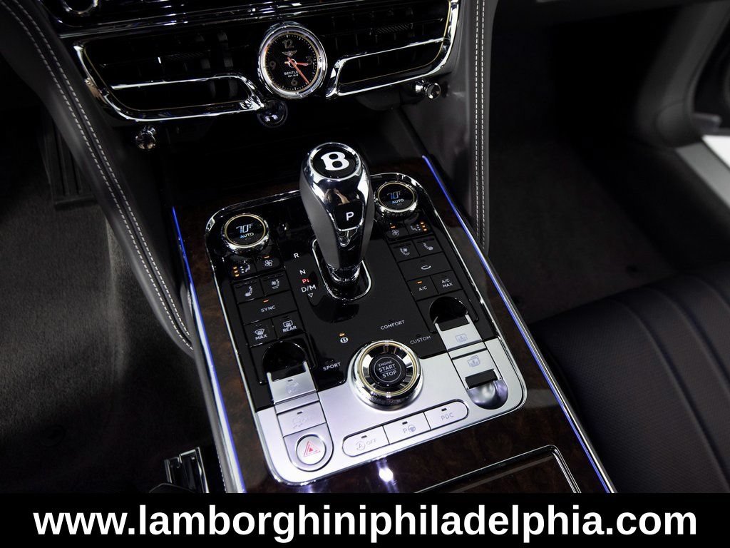 Used 2024 Bentley Flying Spur V8 AWD/4WD image 27