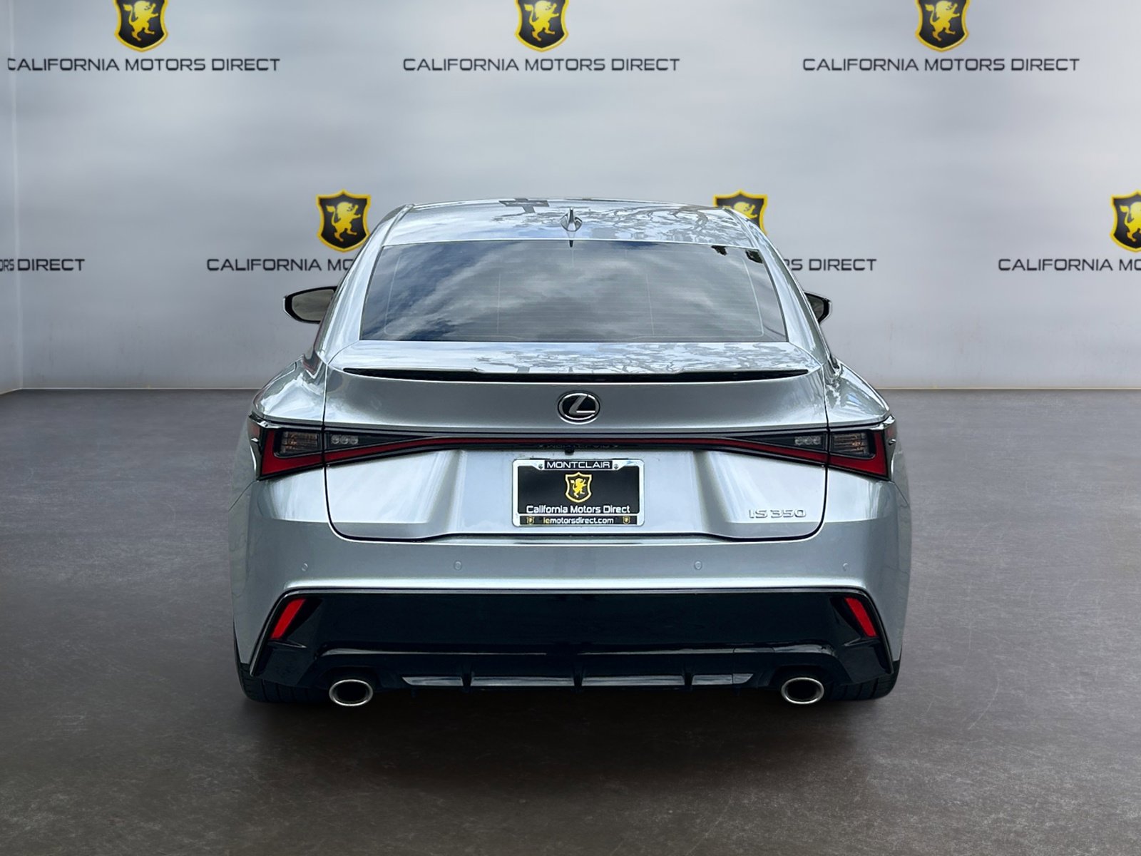Used 2024 Lexus IS 350 F Sport RWD image 4