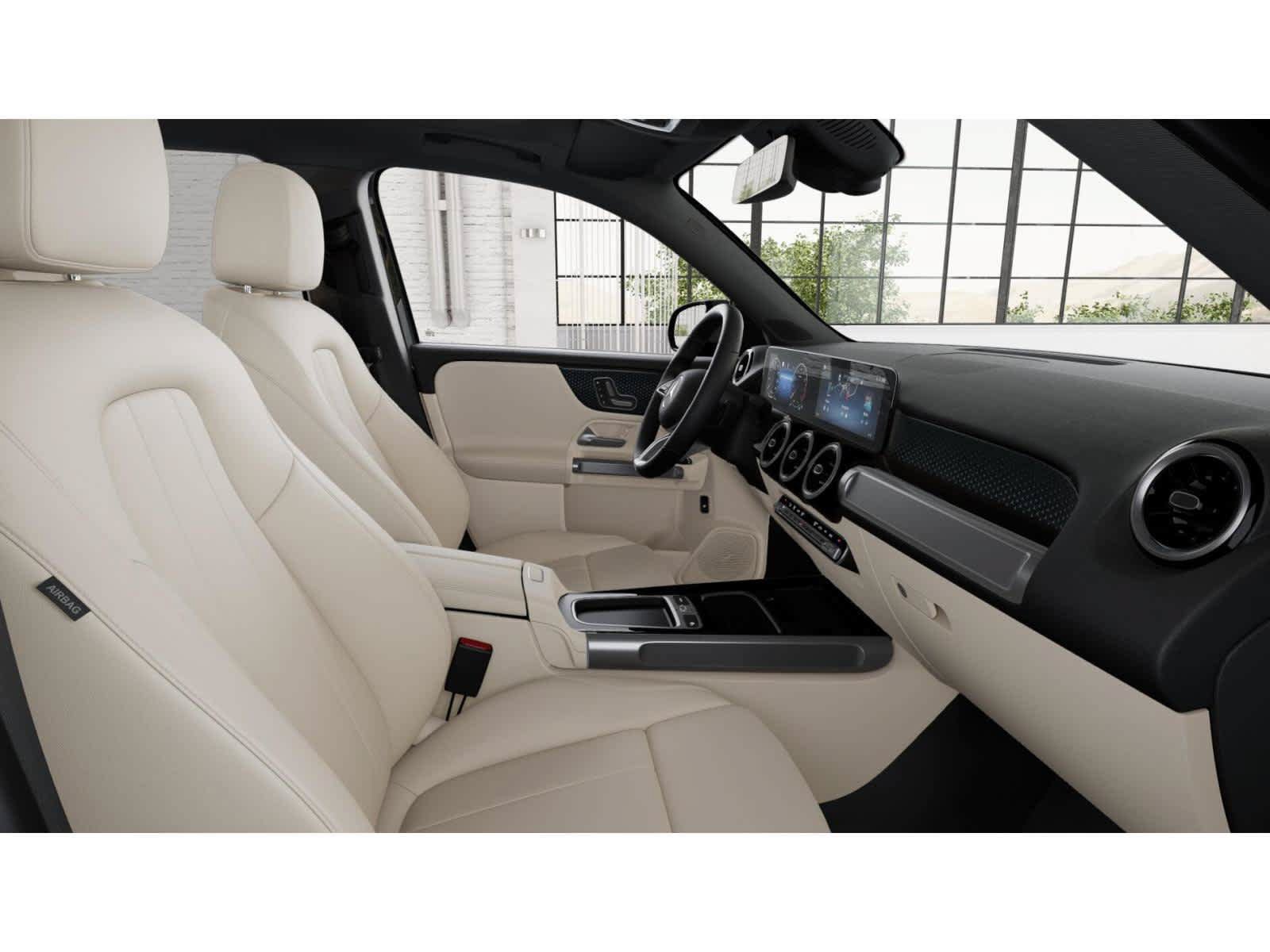 Used 2026 Mercedes-Benz GLB 250 image 3