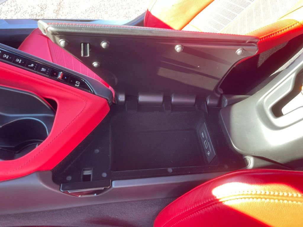 Used 2021 Chevrolet Corvette Stingray Preferred Conv w/ 2LT RWD image 26