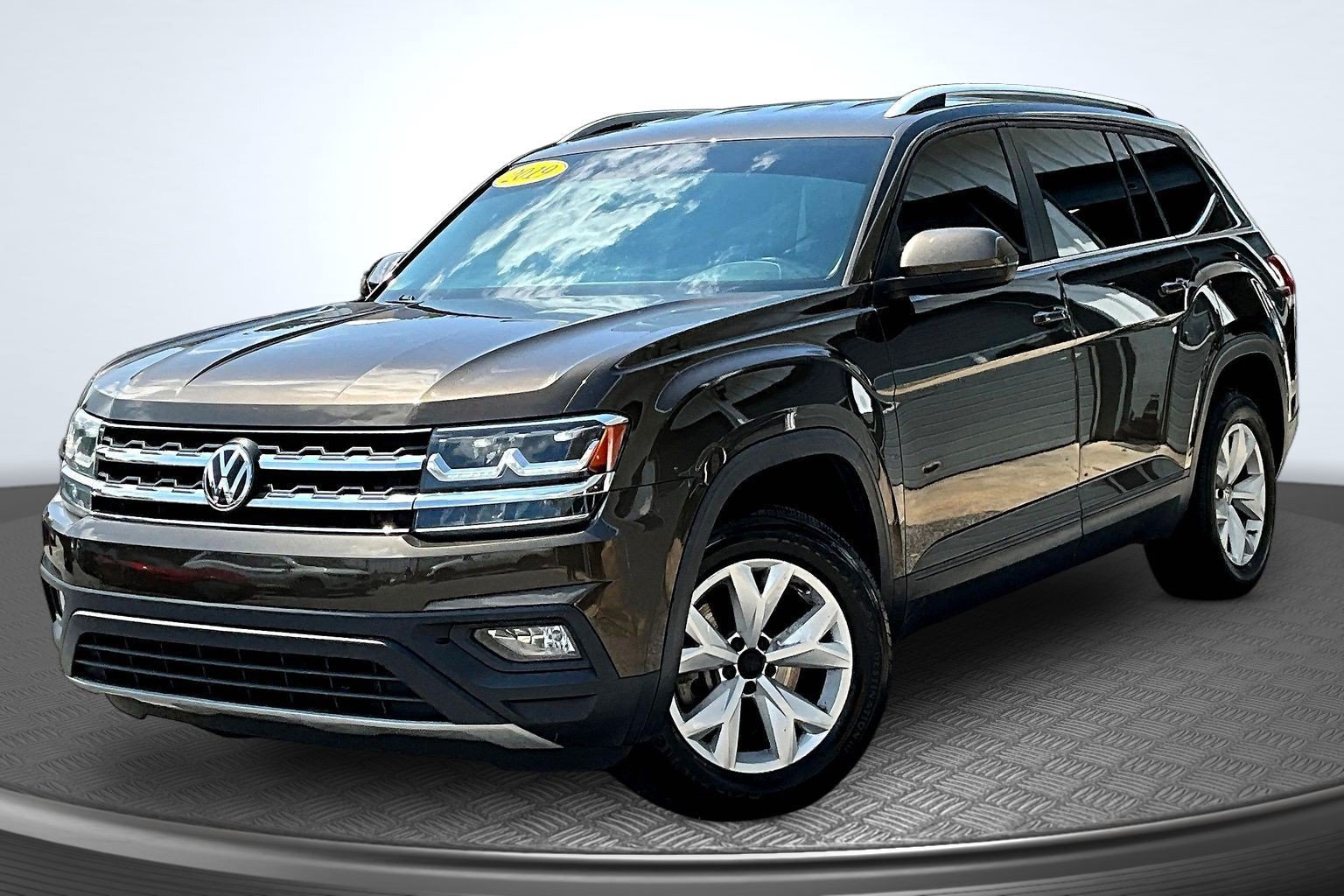Used 2019 Volkswagen Atlas SE w/ Towing Package