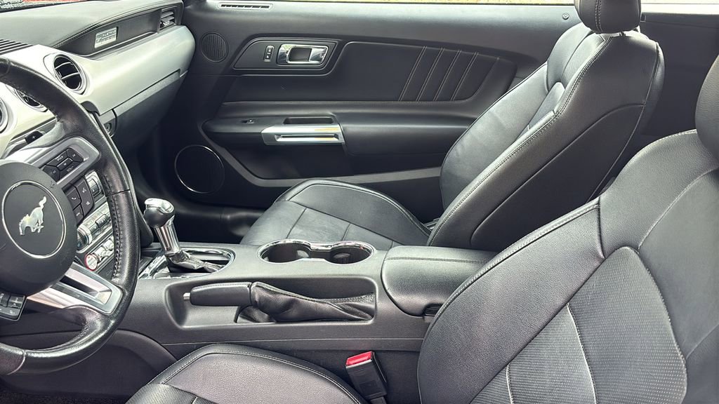 Used 2015 Ford Mustang Premium RWD image 23