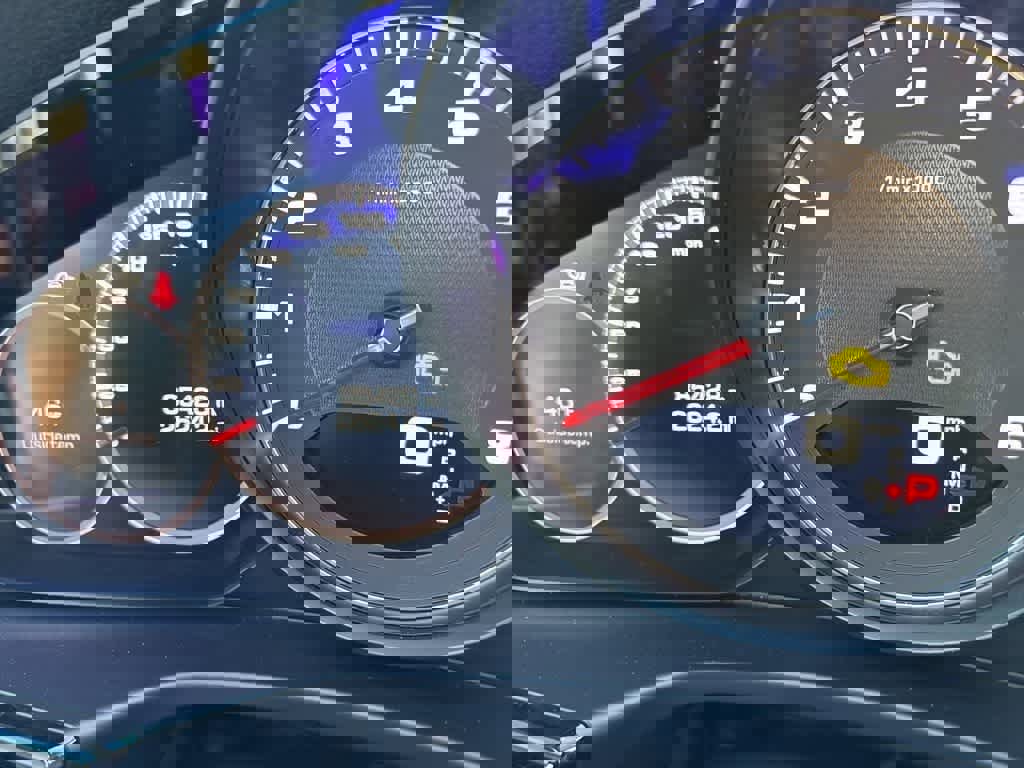 Used 2018 Porsche Panamera 4S image 14