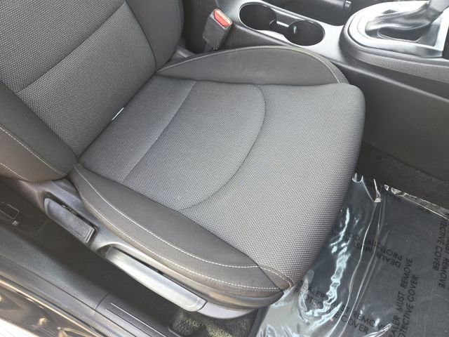 Used 2023 Kia Forte LXS image 29