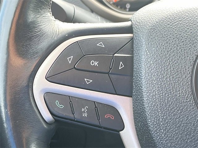 Certified 2016 Jeep Cherokee Latitude w/ Comfort/Convenience Group image 29