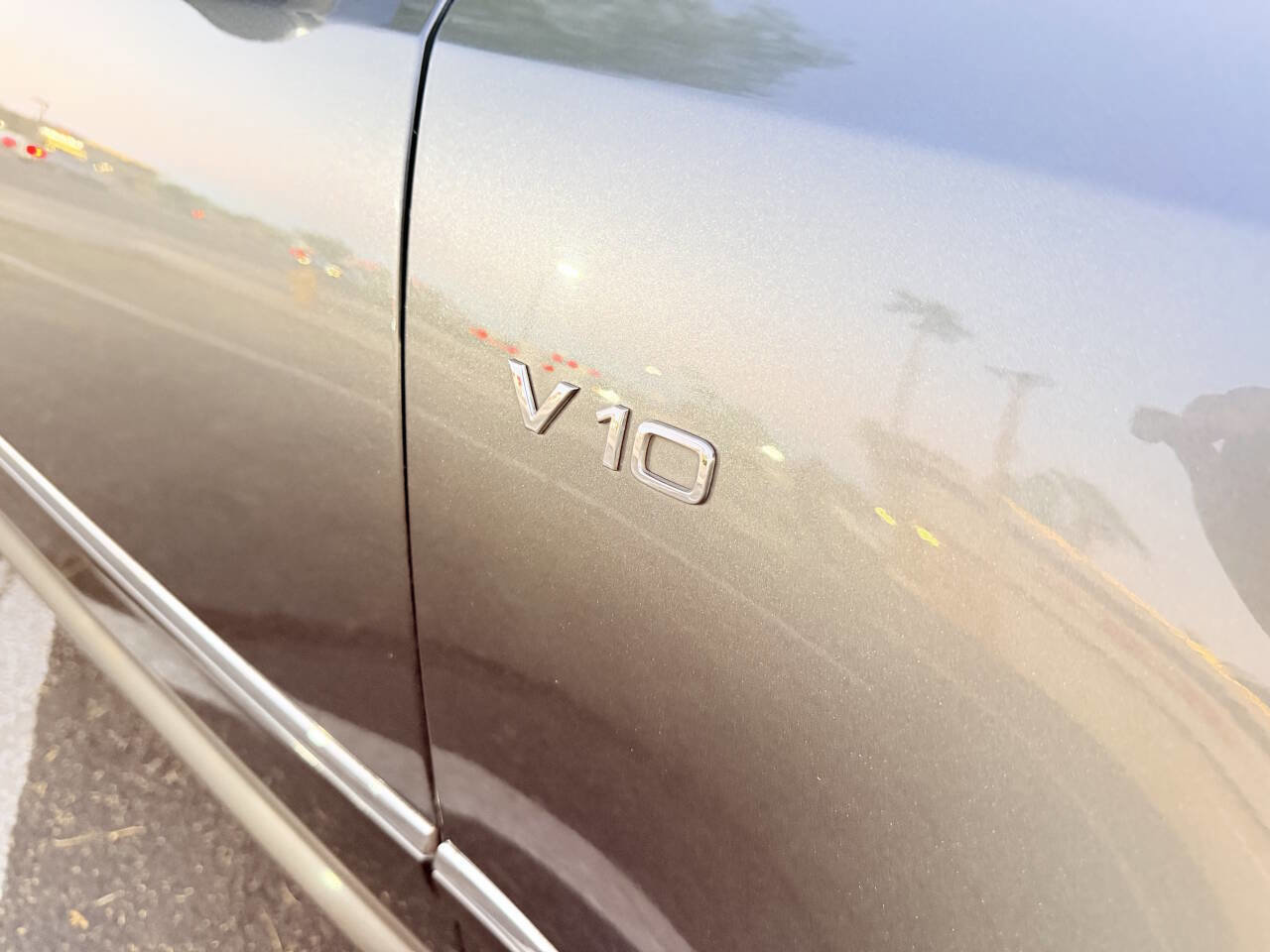 Used 2008 Audi S8 AWD/4WD image 5