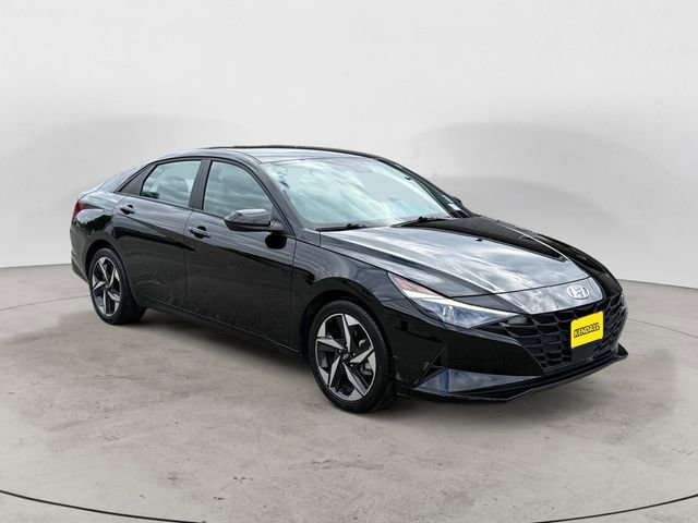 Used 2023 Hyundai Elantra SEL w/ Convenience Package FWD image 7