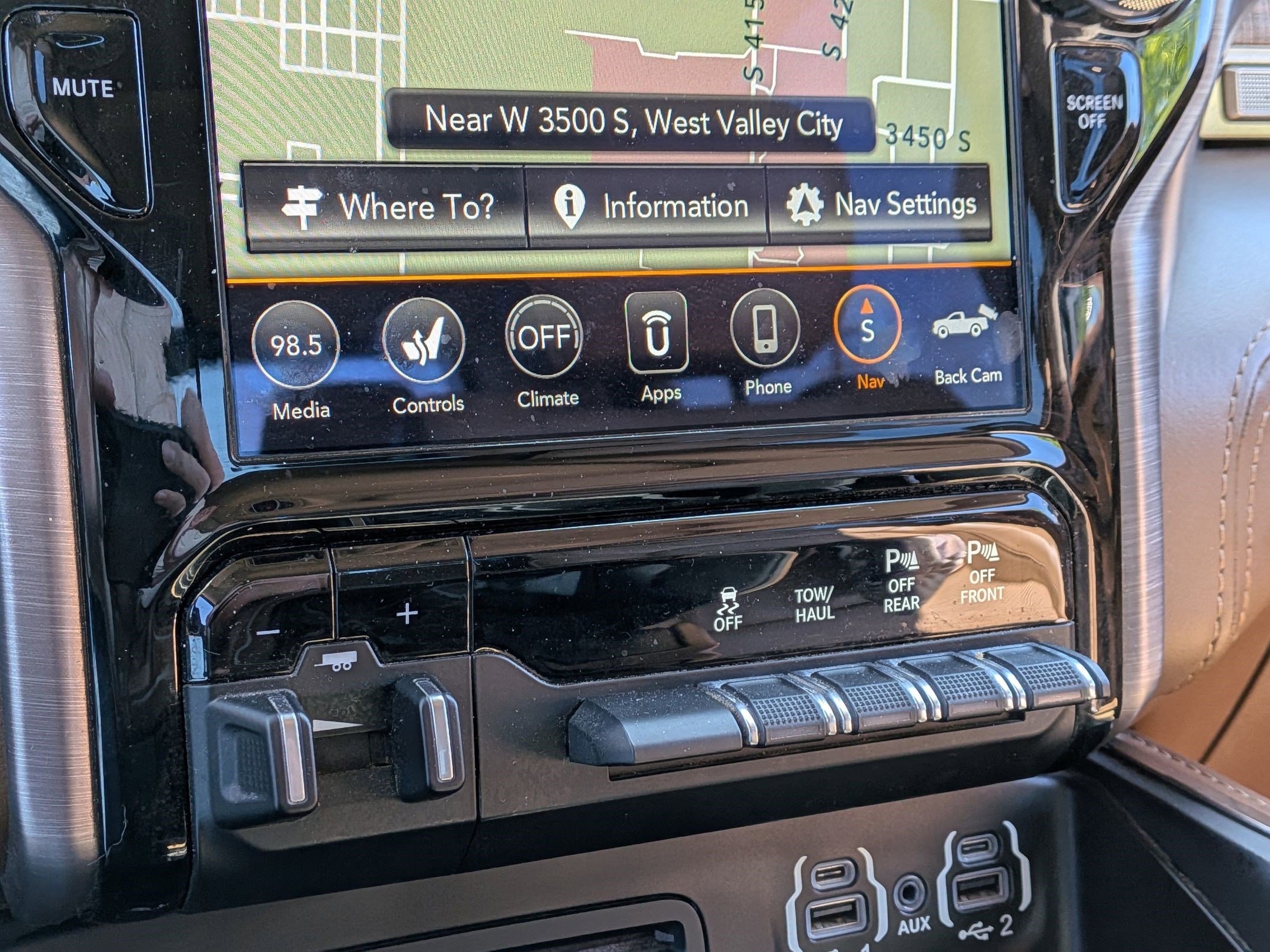 Used 2019 RAM 1500 Limited AWD/4WD image 24