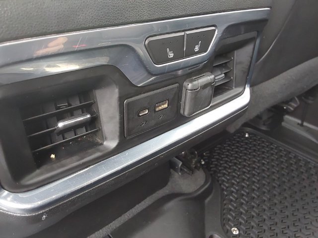 Used 2021 GMC Sierra 1500 AT4 w/ AT4 Premium Package AWD/4WD image 16