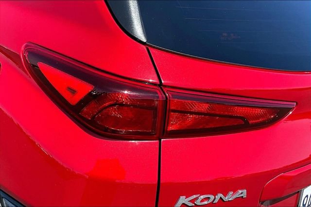 Used 2022 Hyundai Kona SEL w/ Cargo Package AWD/4WD image 22