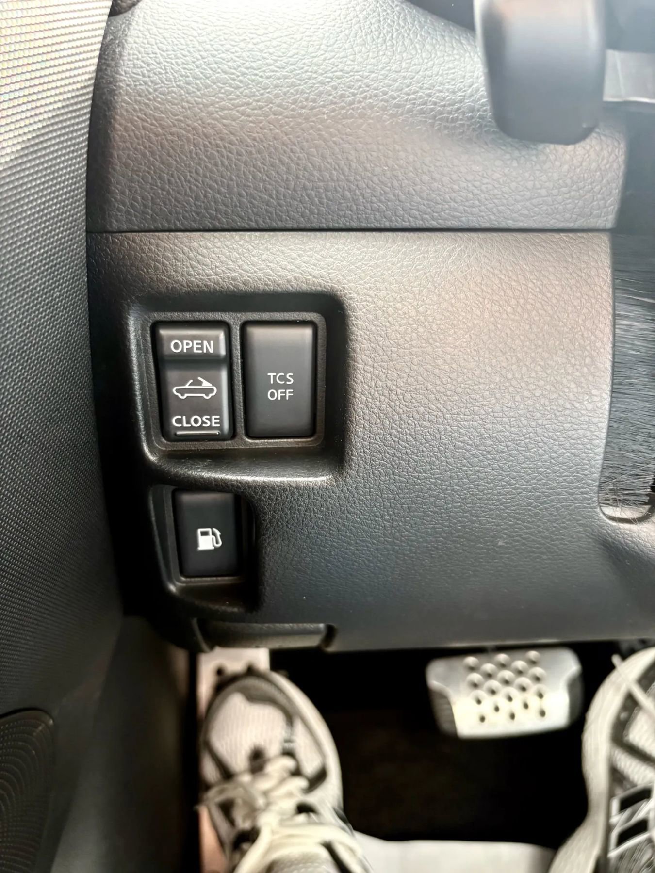 Used 2007 Nissan 350Z Touring image 33