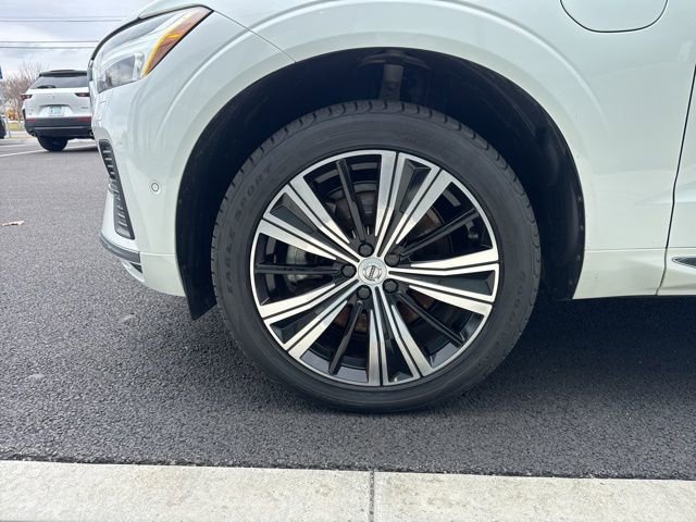 Used 2022 Volvo XC60 T8 Inscription w/ Advanced Package image 9