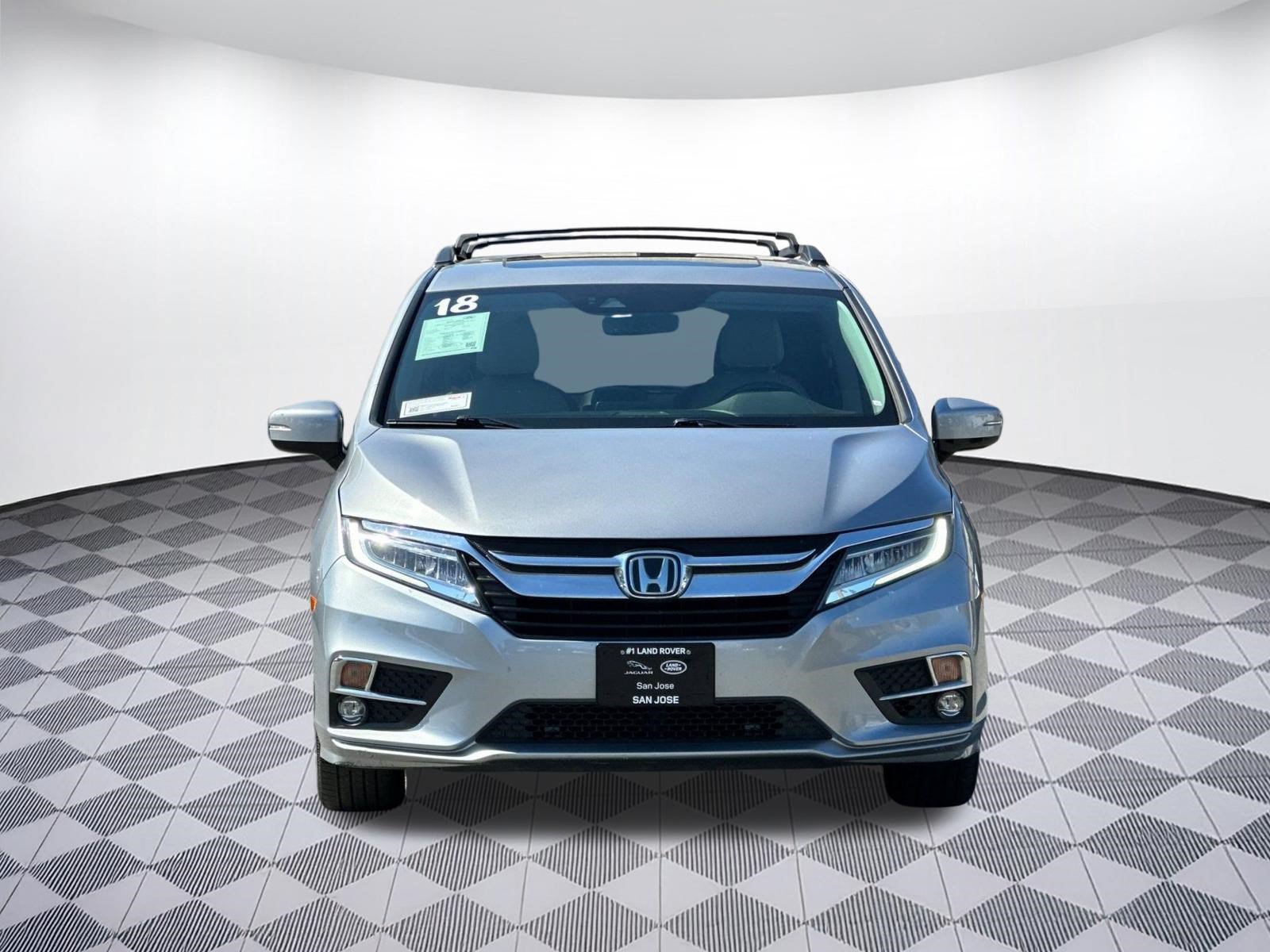 Used 2018 Honda Odyssey Elite image 5