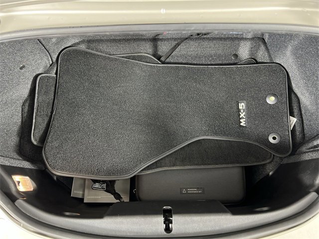 Used 2022 MAZDA MX-5 Miata Grand Touring image 19