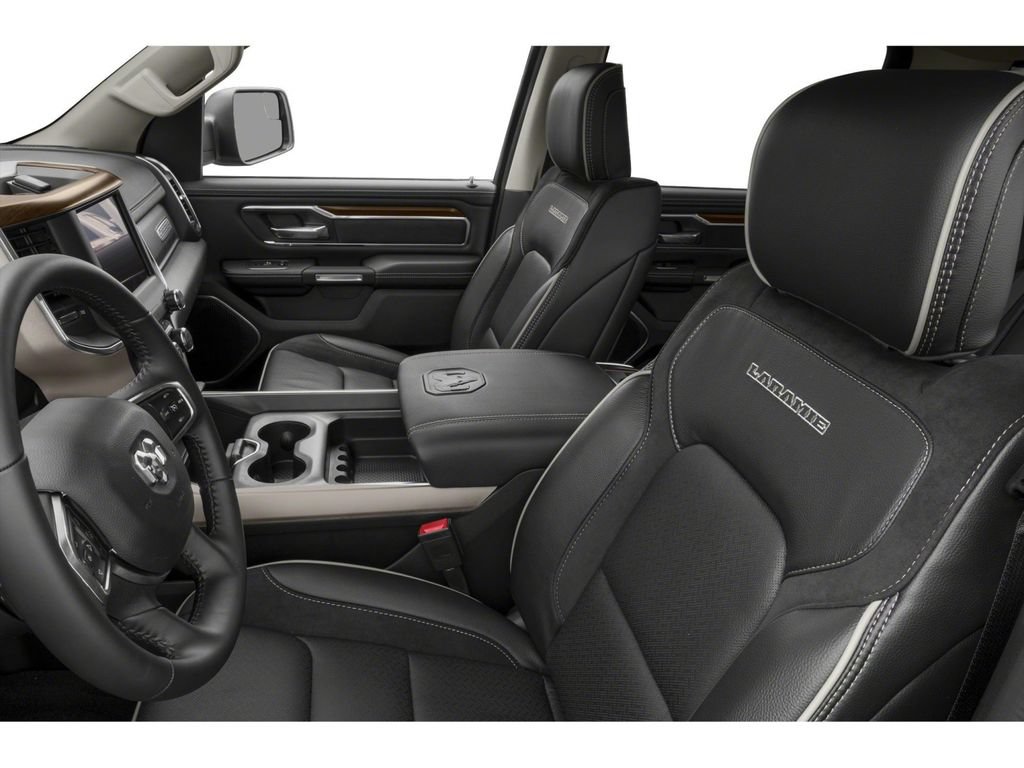 Used 2022 RAM 1500 Laramie AWD/4WD image 7