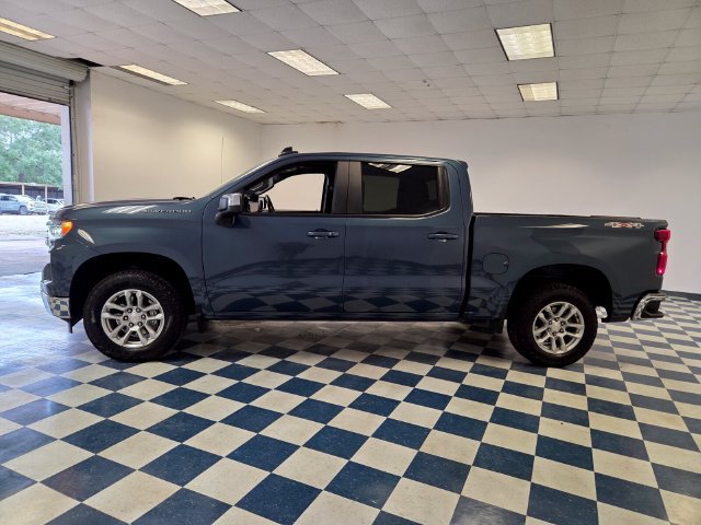 Used 2024 Chevrolet Silverado 1500 LT AWD/4WD image 4