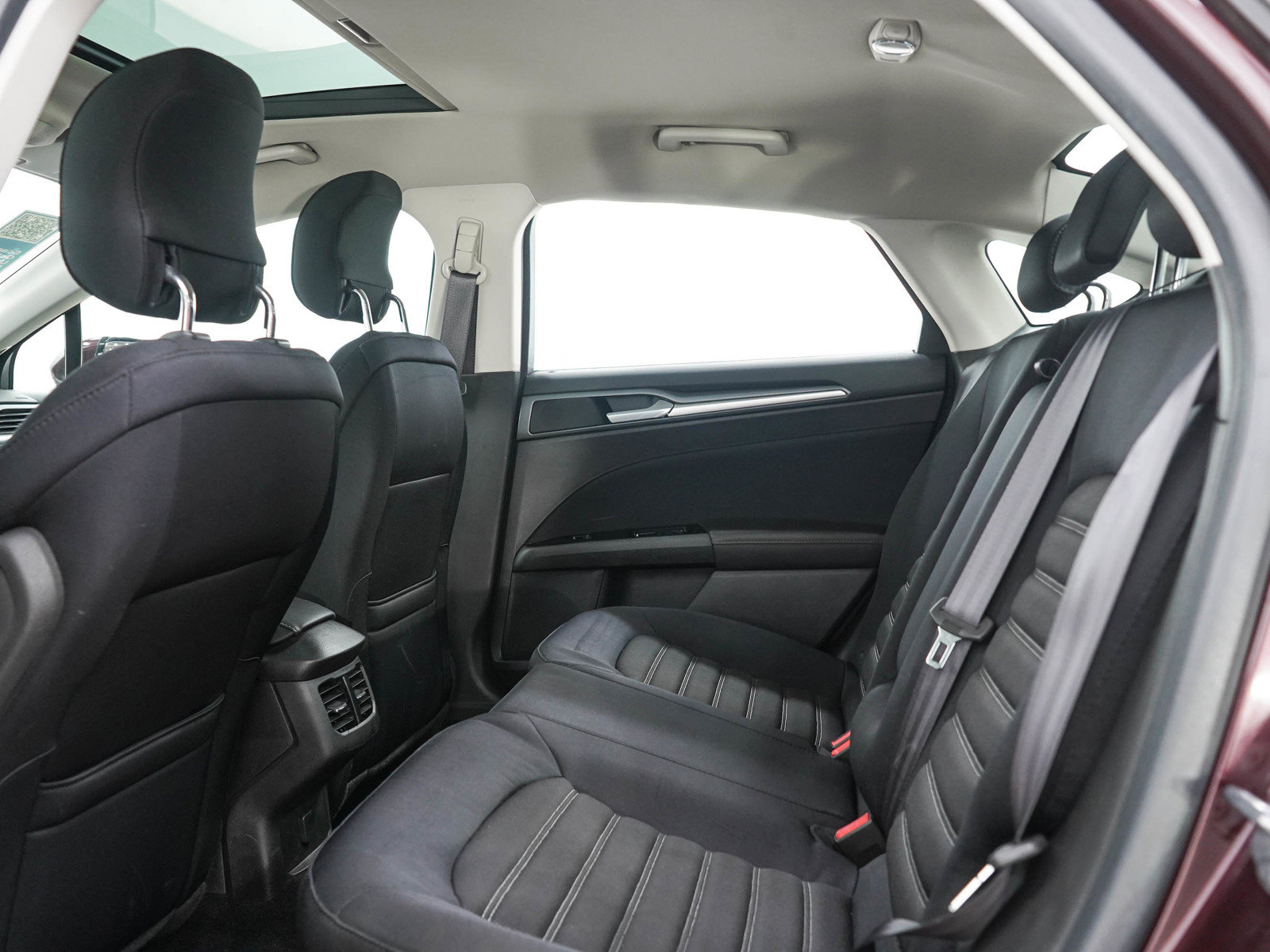 Used 2013 Ford Fusion SE FWD image 13