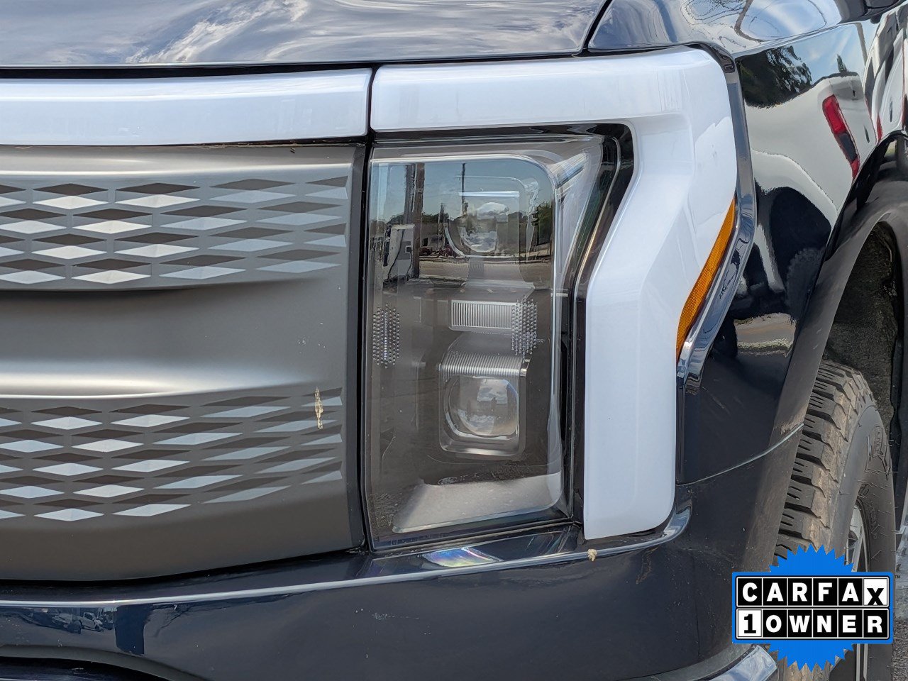 Used 2023 Ford F150 Lightning XLT AWD/4WD image 11