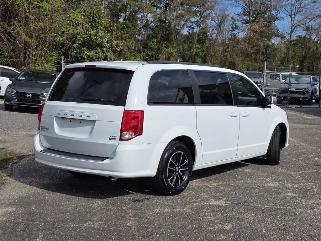 Used 2019 Dodge Grand Caravan GT image 6