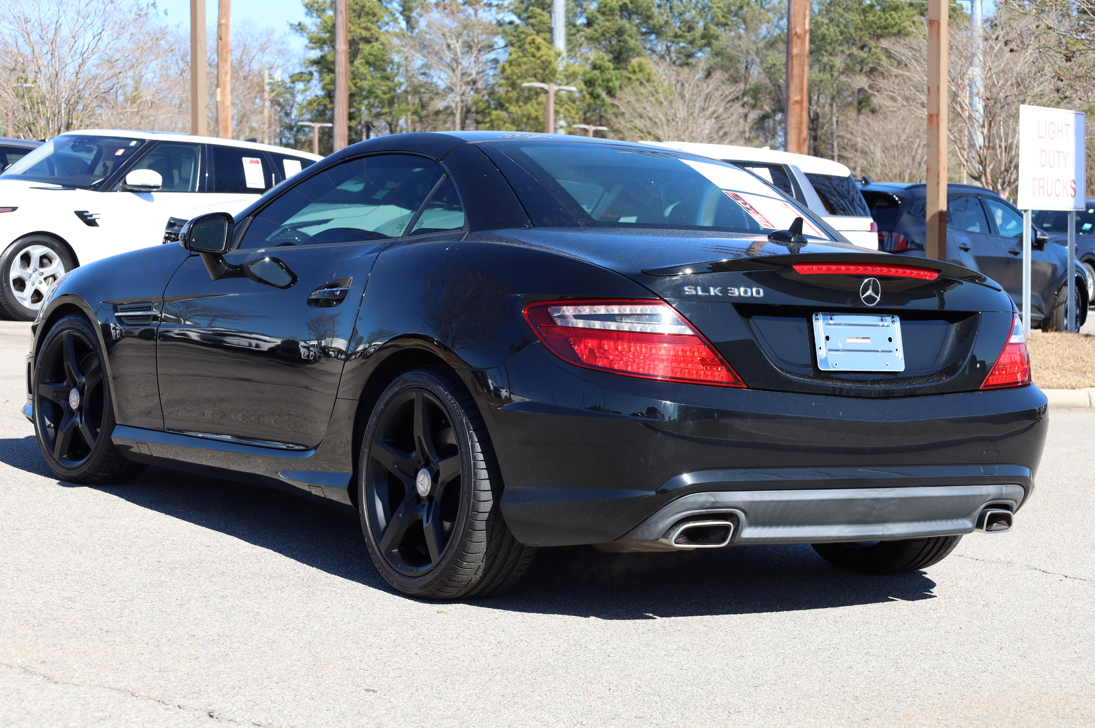 Used 2016 Mercedes-Benz SLK 300 SLK 300 image 3
