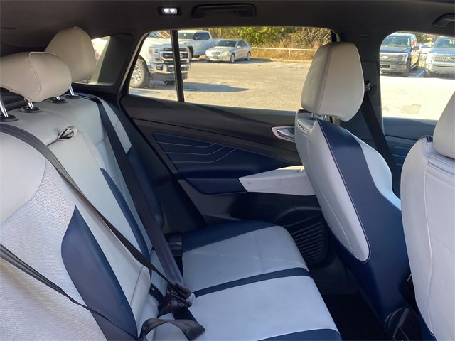 Used 2023 Volkswagen ID.4 Pro S image 13