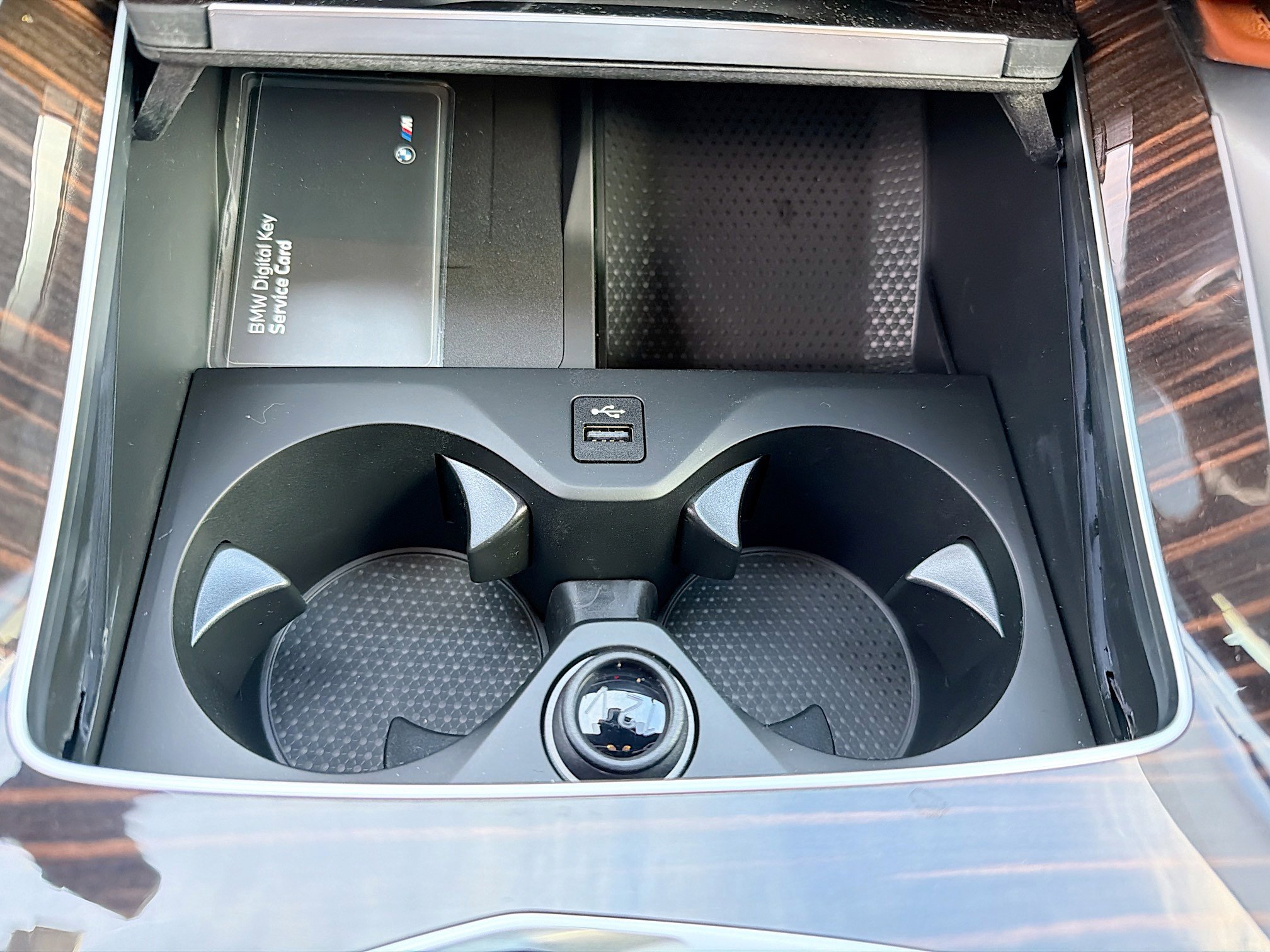 New 2026 BMW X6 xDrive40i image 32