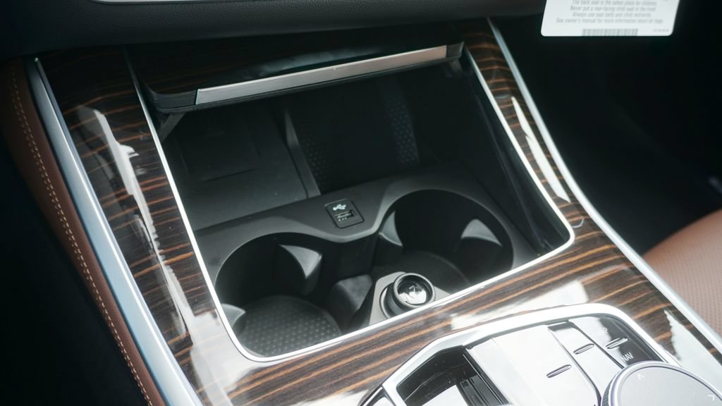 New 2026 BMW X5 xDrive40i w/ M Sport Package AWD/4WD image 19