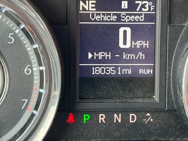 Used 2012 Chrysler Town & Country Limited FWD image 27