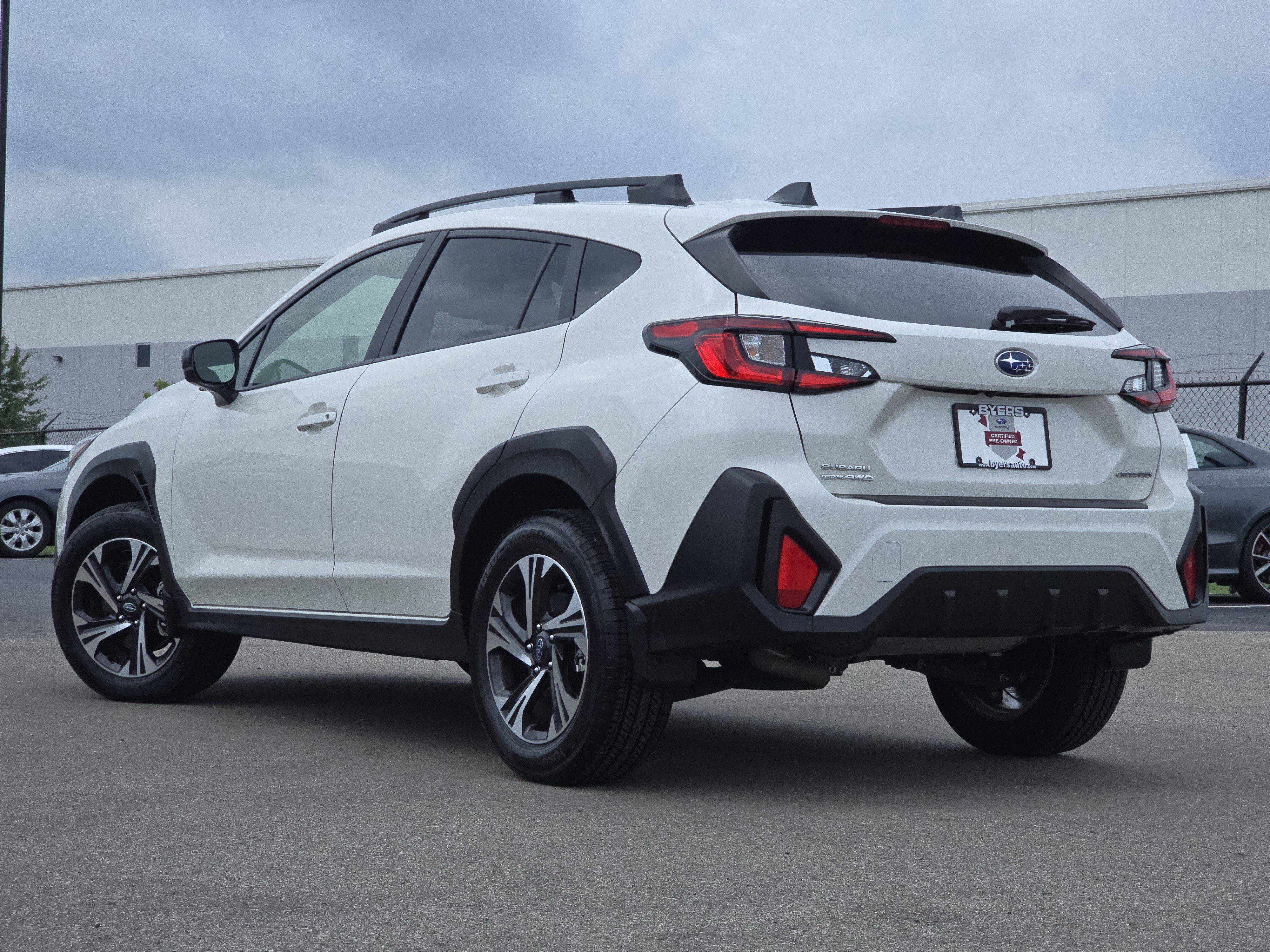 Used 2024 Subaru Crosstrek 2.0i Premium AWD/4WD image 5