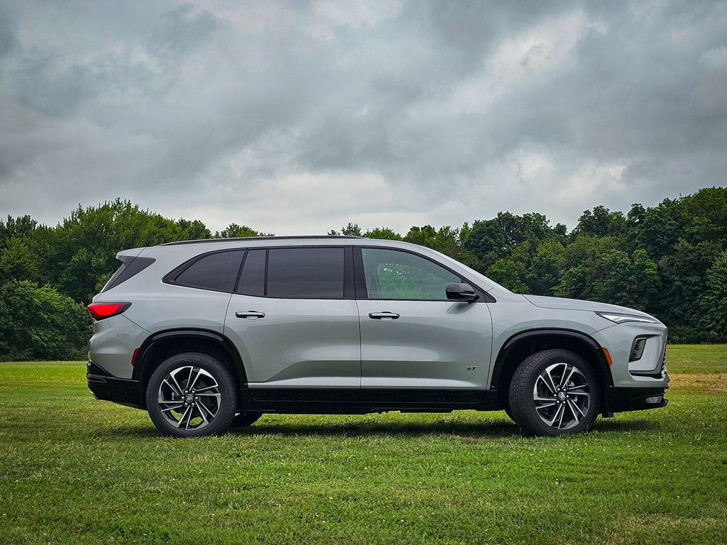 New 2026 Buick Enclave Sport Touring w/ Power Package AWD/4WD image 2