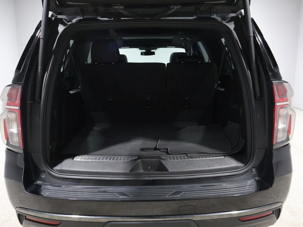 Used 2022 Chevrolet Suburban Z71 w/ Z71 Off-Road Package image 5