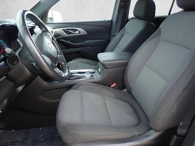 Used 2023 Chevrolet Traverse LT AWD/4WD image 12