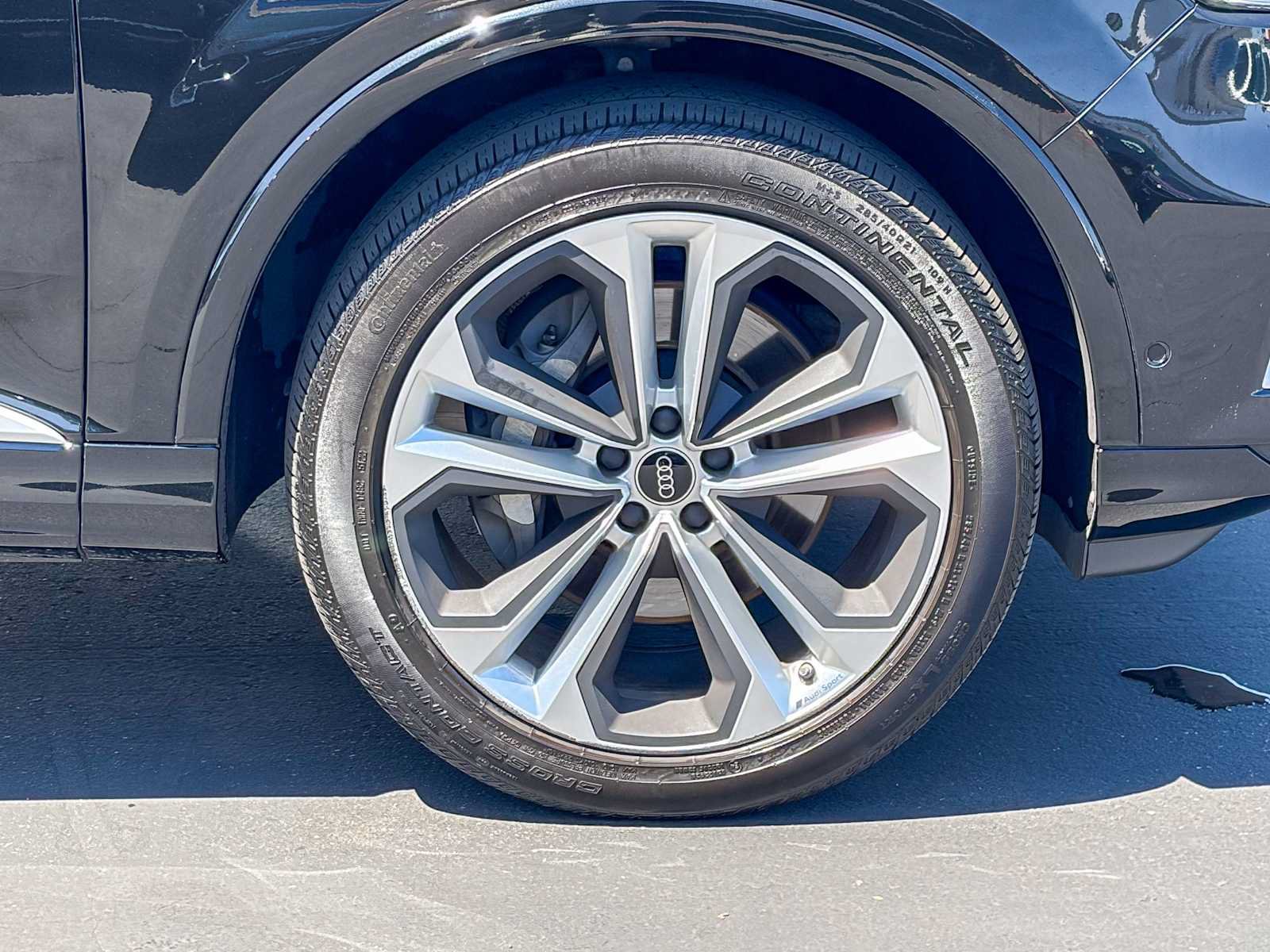 Used 2023 Audi Q7 3.0T Premium Plus w/ Premium Plus Package AWD/4WD image 9
