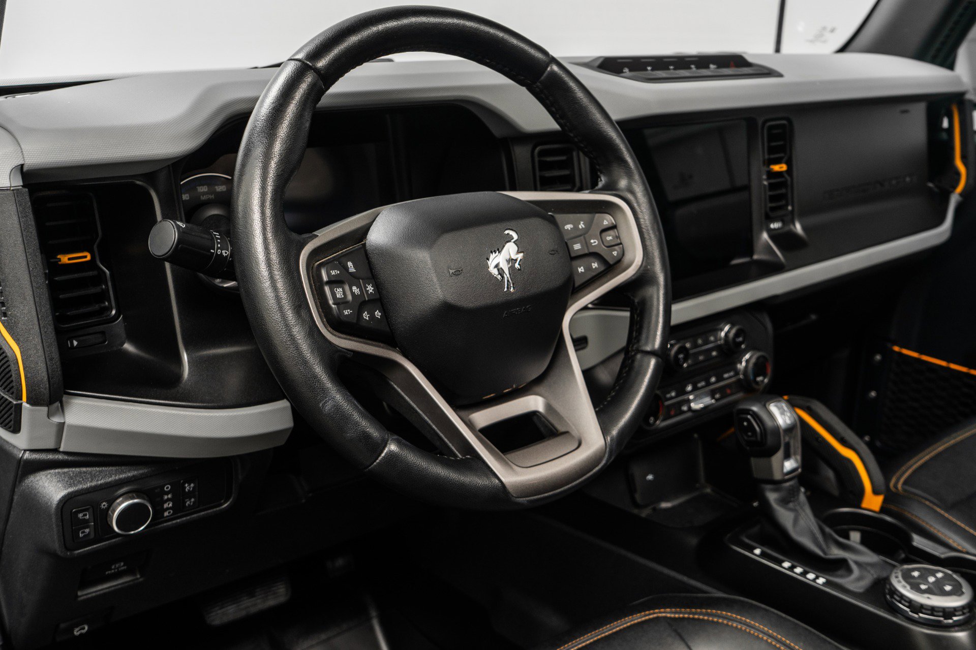 Used 2021 Ford Bronco Badlands image 13