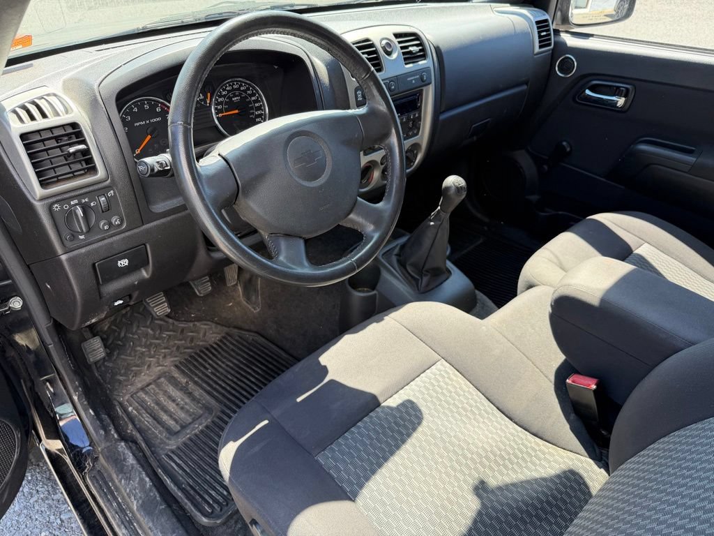 Used 2012 Chevrolet Colorado W/T AWD/4WD image 12
