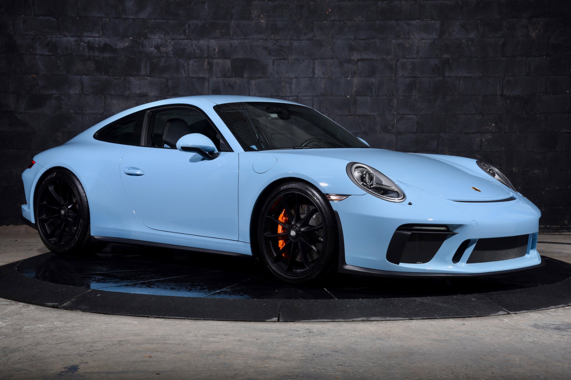 Used 2018 Porsche 911 GT3 image 2