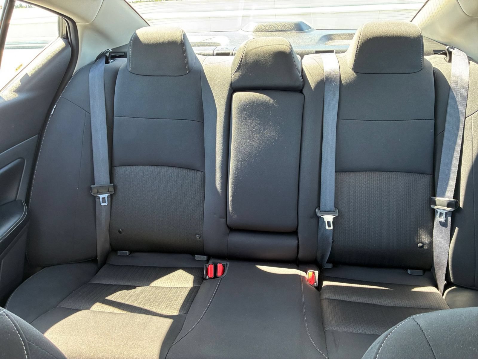 Used 2025 Nissan Altima 2.5 SV FWD image 36